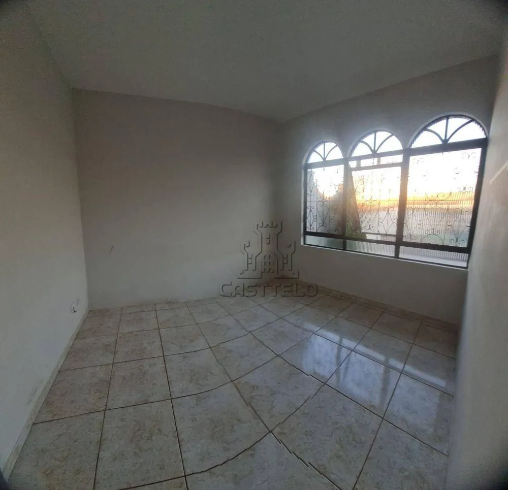 Casa, 4 quartos, 150 m² - Foto 2