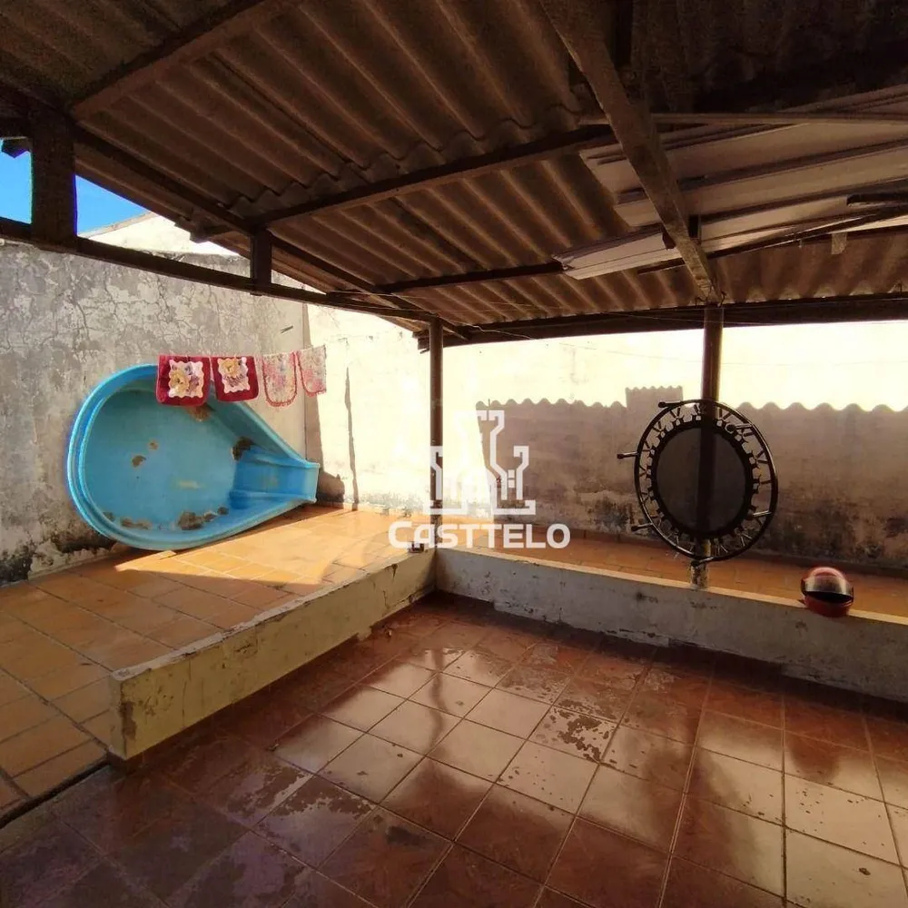 Casa, 2 quartos, 200 m² - Foto 8