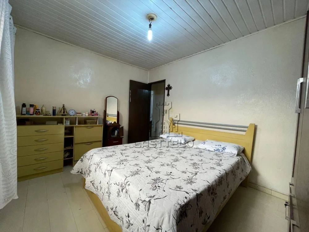 Casa, 5 quartos, 250 m² - Foto 1