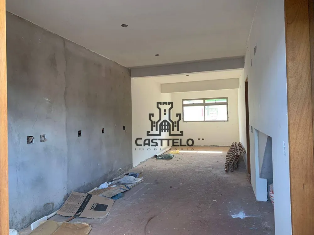 Sobrado, 5 quartos, 204 m² - Foto 2