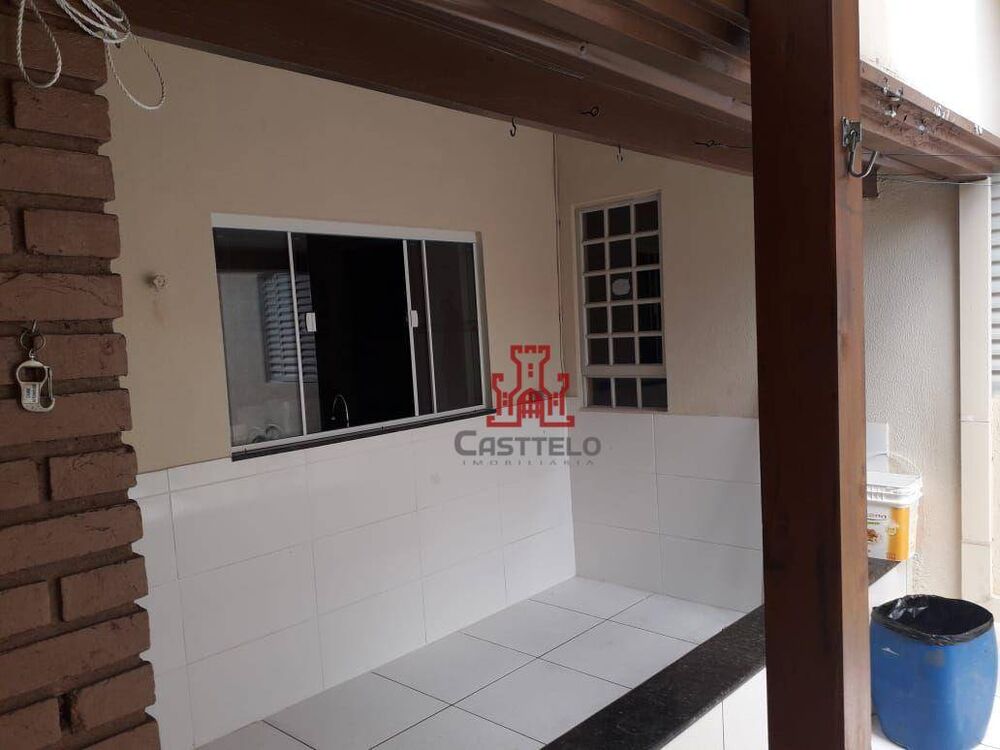 Casa, 4 quartos, 190 m² - Foto 2