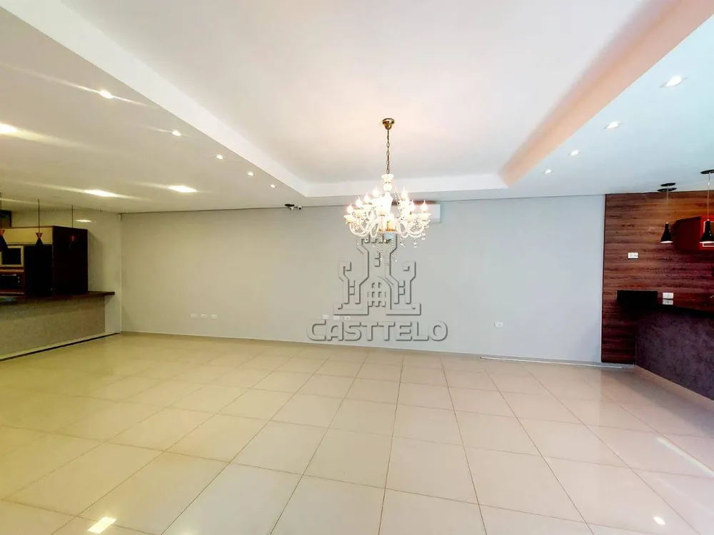 Casa, 3 quartos, 206 m² - Foto 5