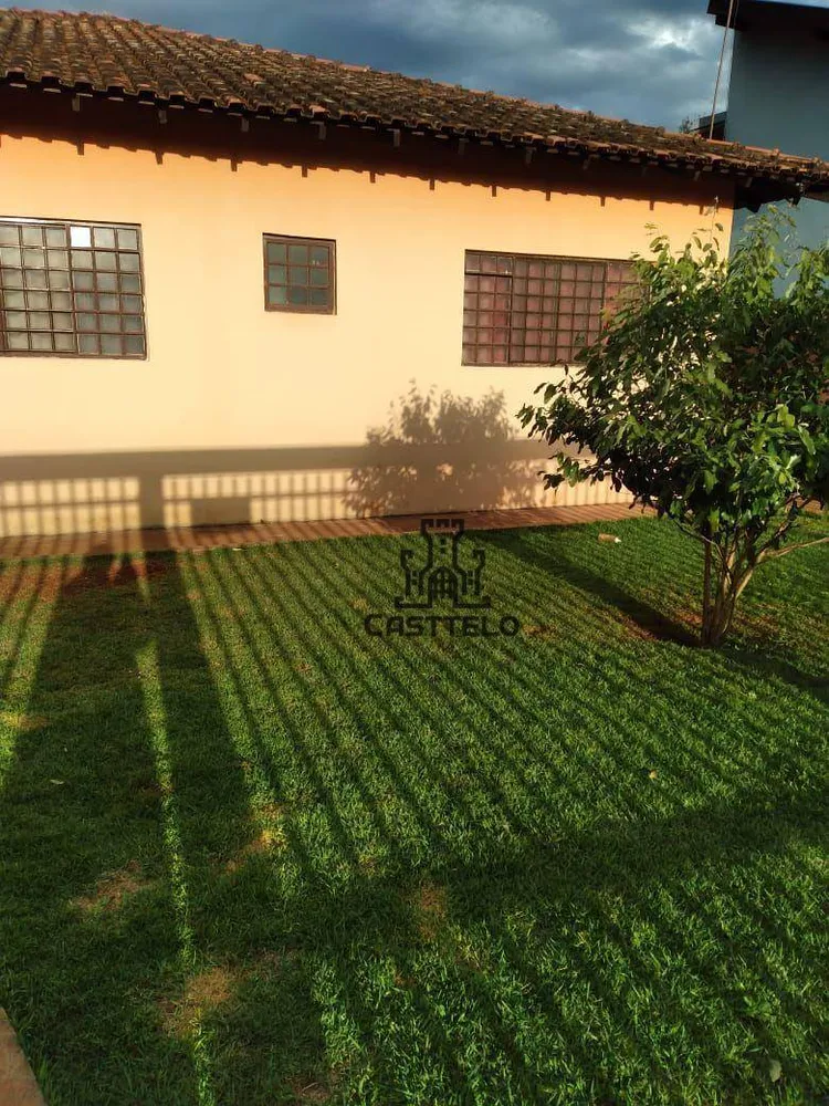 Chácara, 3 quartos, 1500 m² - Foto 2