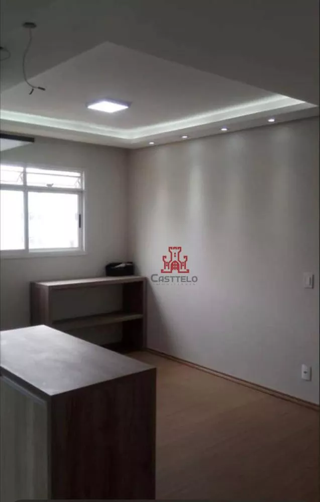 Apartamento à venda com 2 quartos, 44m² - Foto 2