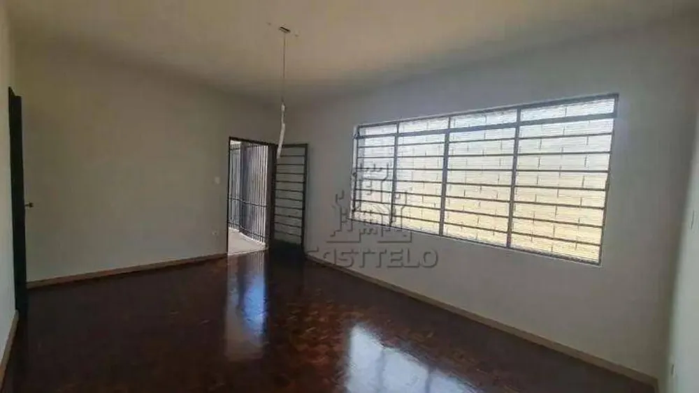 Casa, 3 quartos, 152 m² - Foto 2