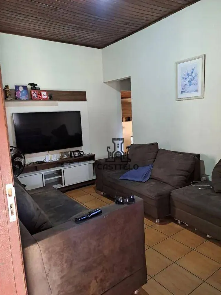 Casa, 3 quartos, 250 m² - Foto 1