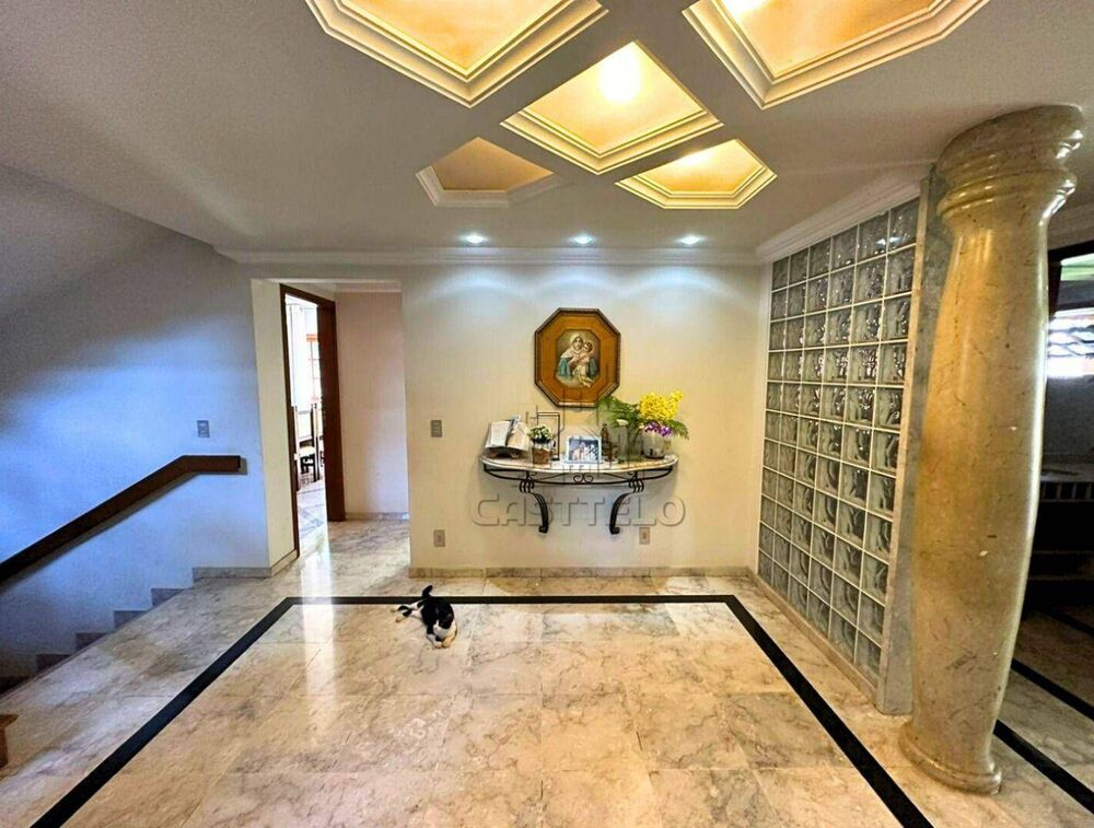 Sobrado à venda com 6 quartos, 680M2 - Foto 4