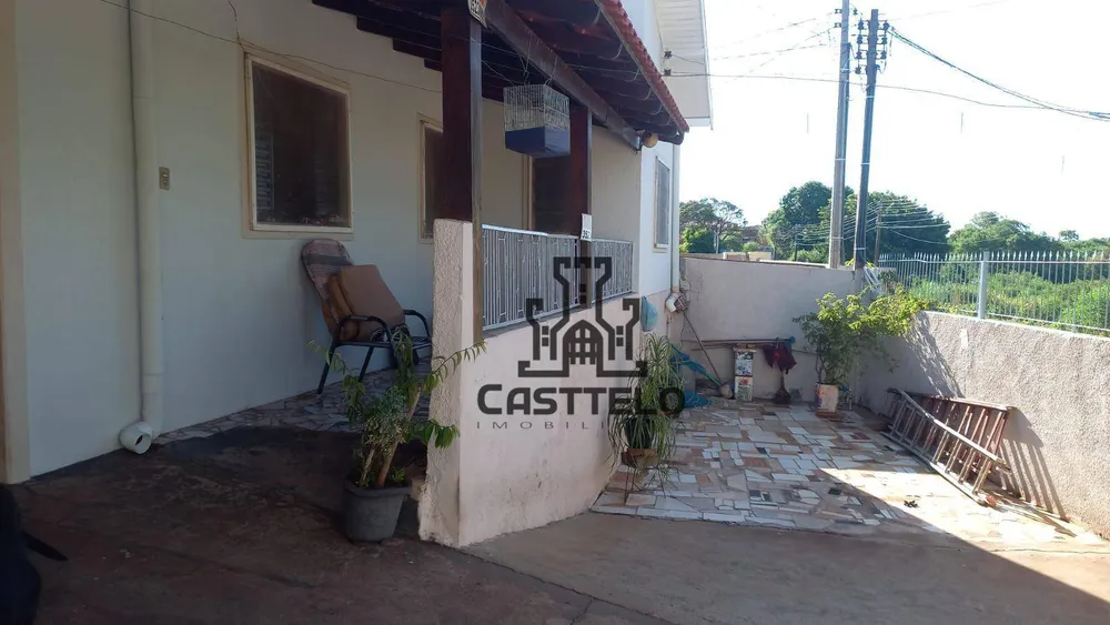 Casa, 6 quartos, 80 m² - Foto 2