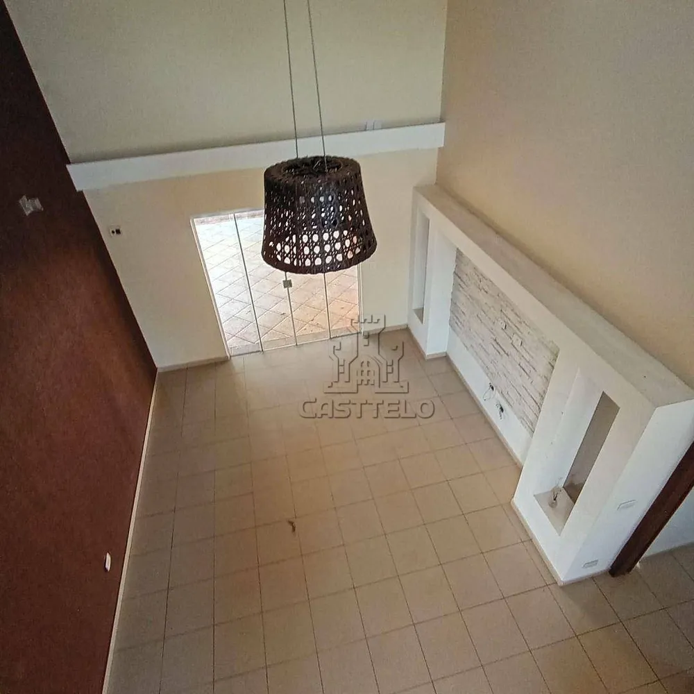 Casa, 3 quartos, 300 m² - Foto 1
