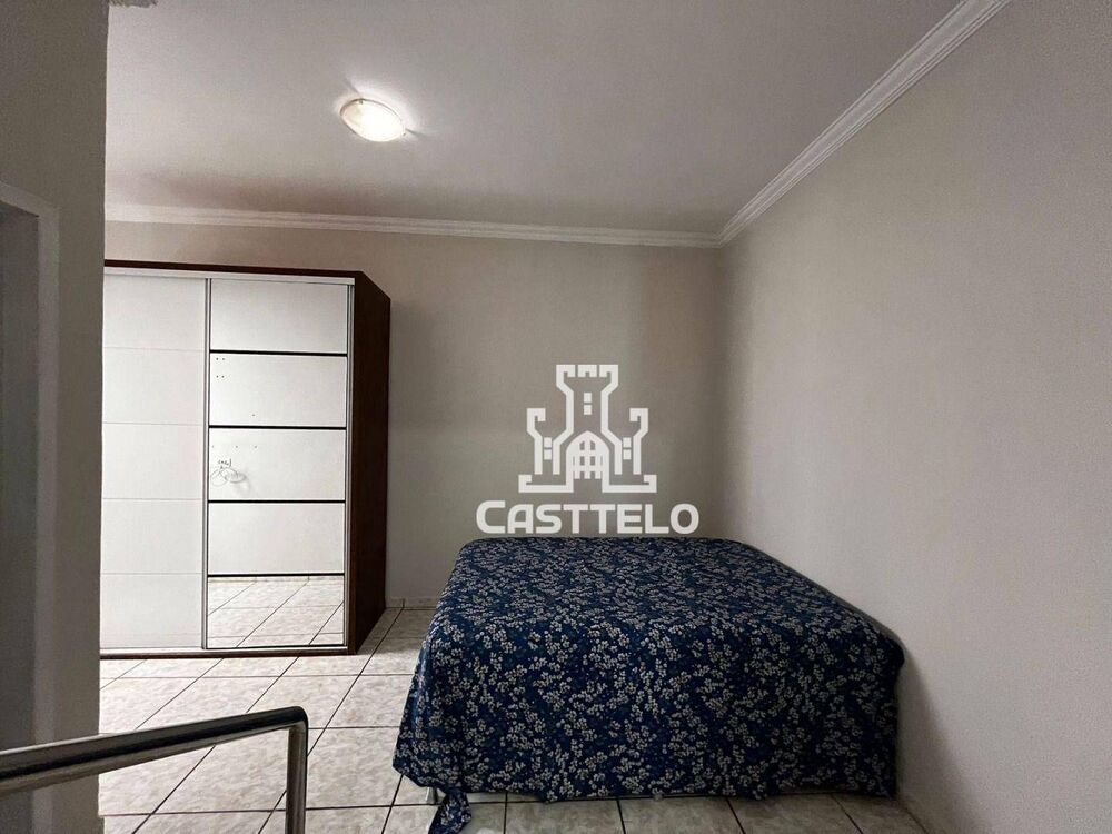 Casa à venda com 3 quartos, 225m² - Foto 11