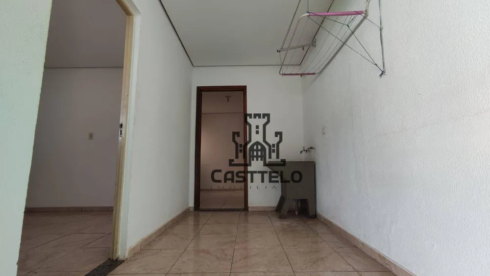 Casa, 3 quartos, 70 m² - Foto 1