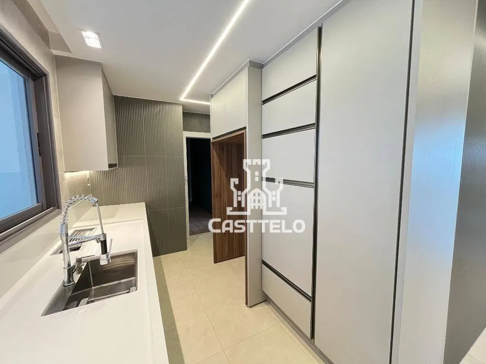 Apartamento, 3 quartos, 216 m² - Foto 5