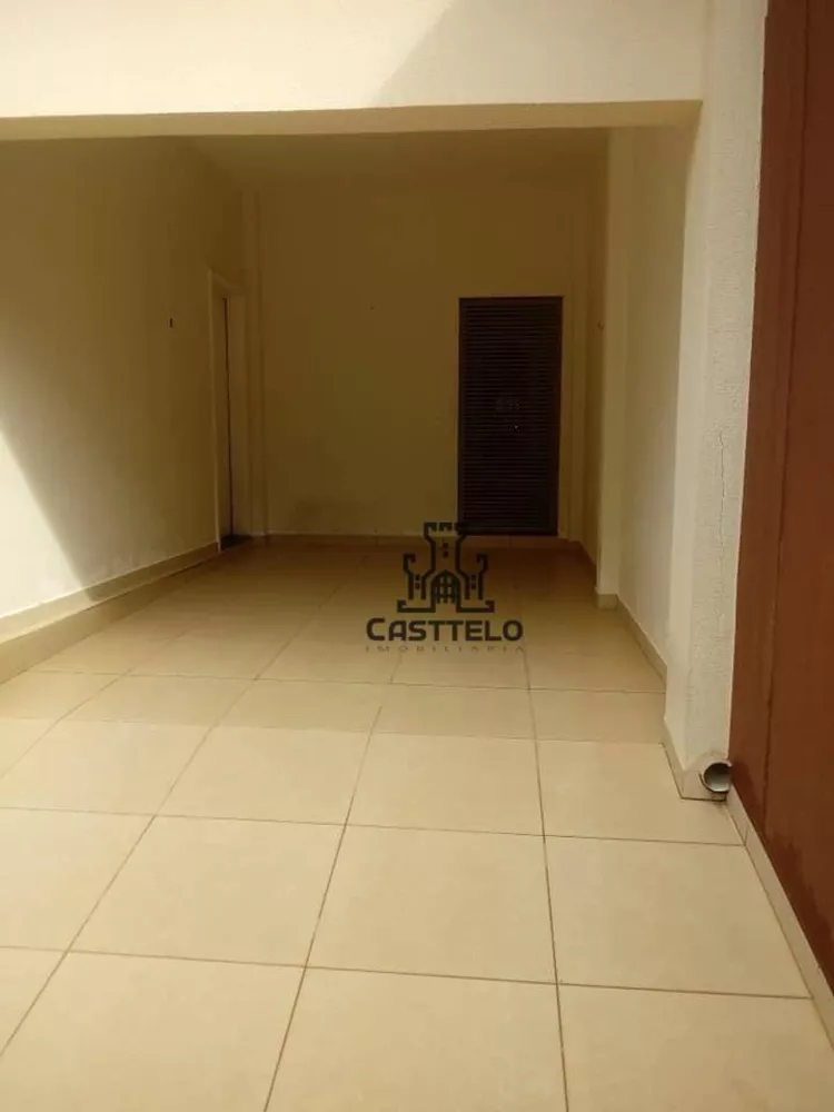 Casa à venda com 2 quartos, 194M2 - Foto 2