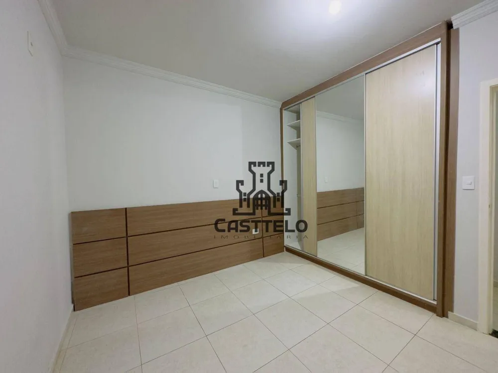 Casa, 3 quartos, 200 m² - Foto 9