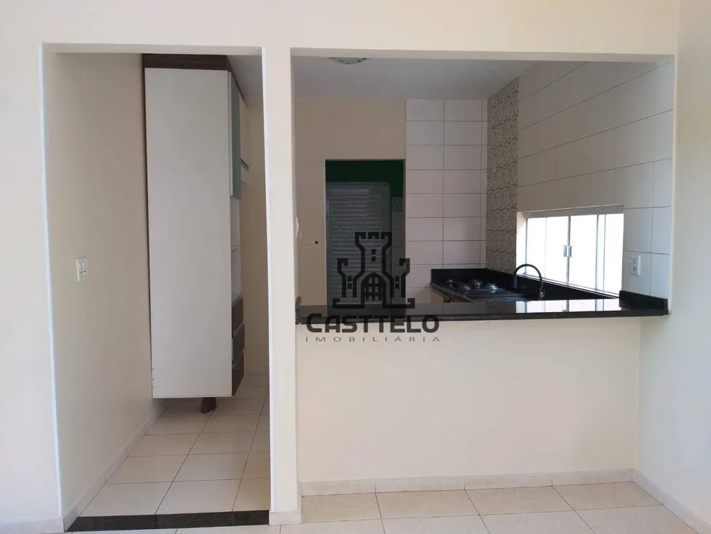 Casa, 3 quartos, 200 m² - Foto 4