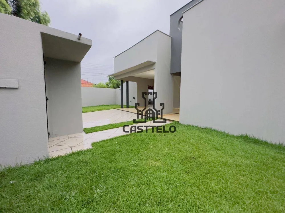 Casa, 3 quartos, 200 m² - Foto 1
