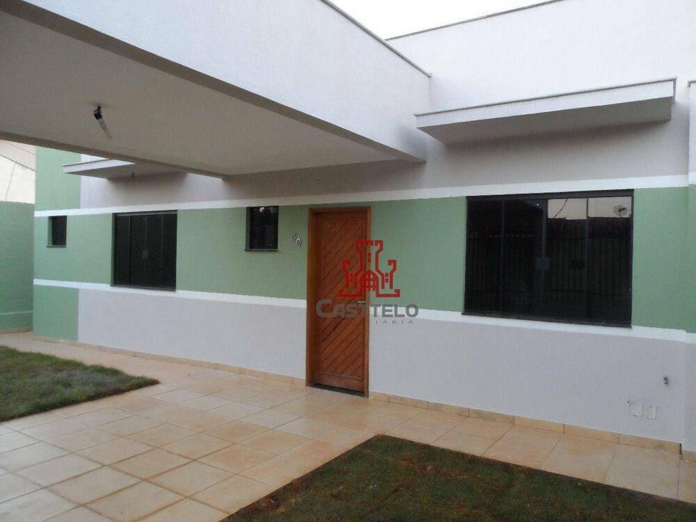 Casa, 3 quartos, 90 m² - Foto 1