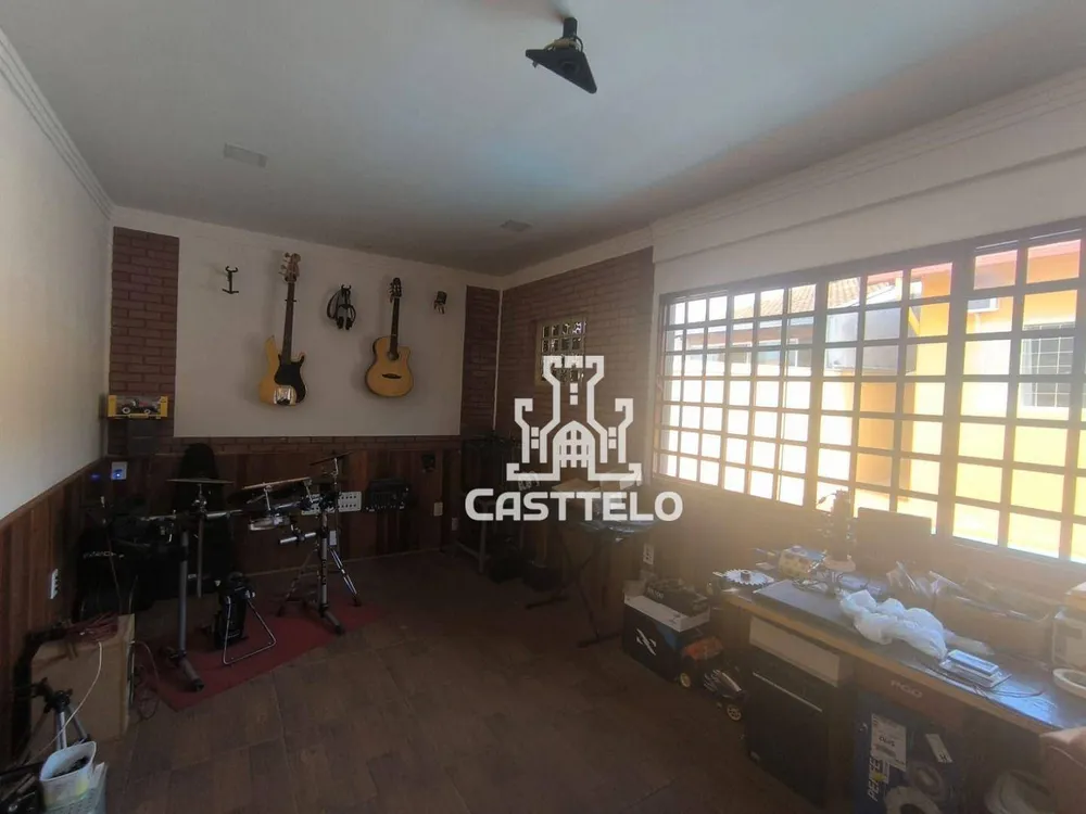 Casa, 3 quartos, 188 m² - Foto 12