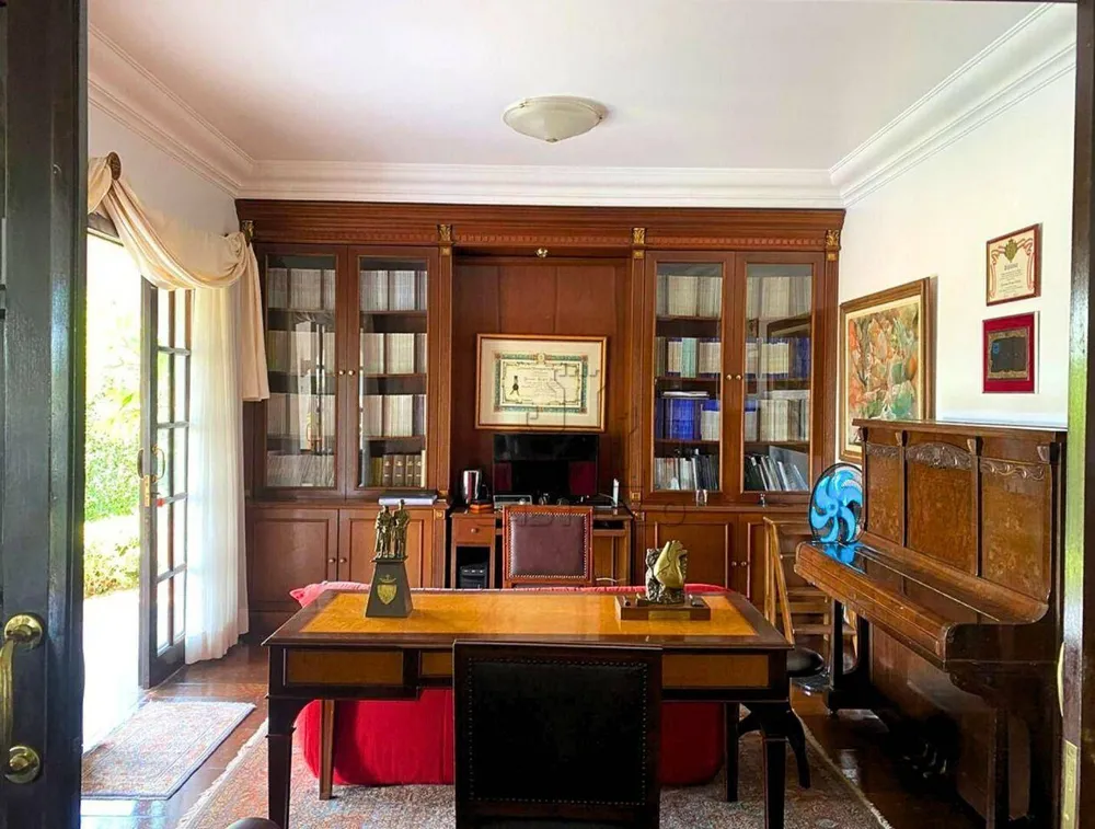Casa, 7 quartos, 1000 m² - Foto 1