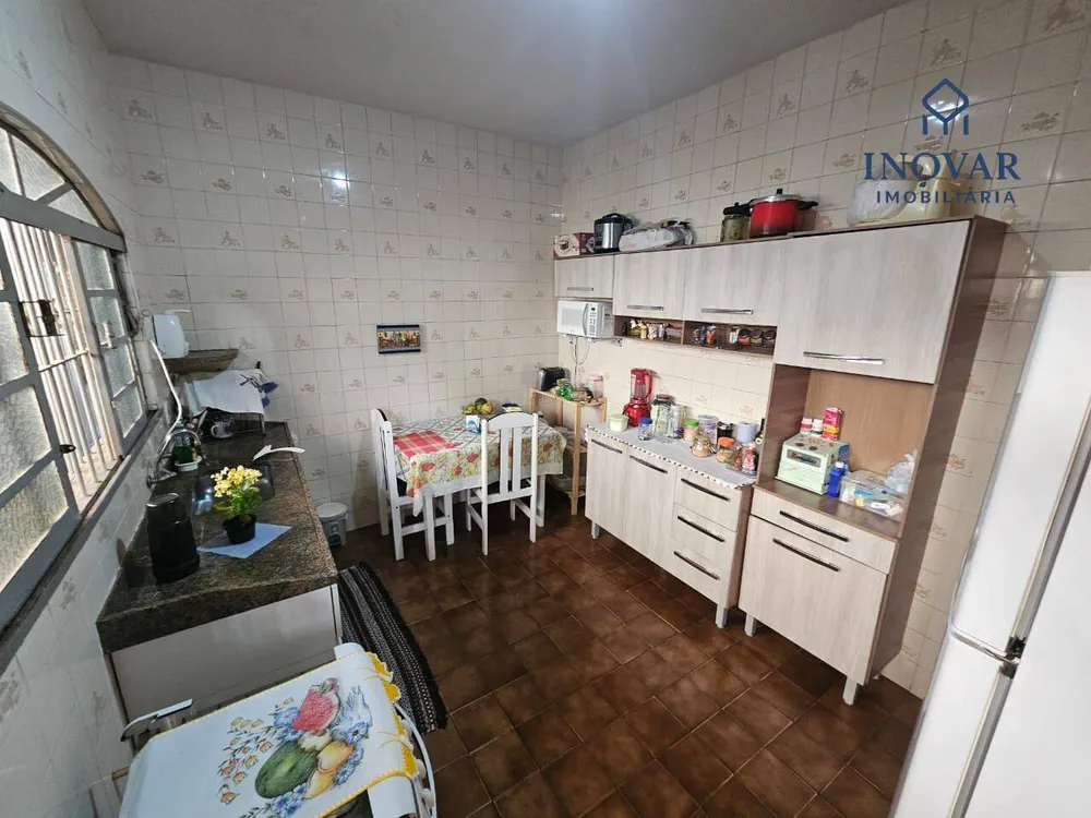 Casa, 3 quartos, 200 m² - Foto 4