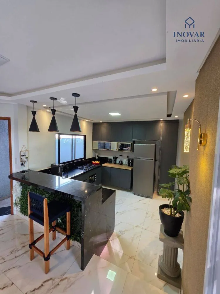 Casa, 3 quartos, 200 m² - Foto 7