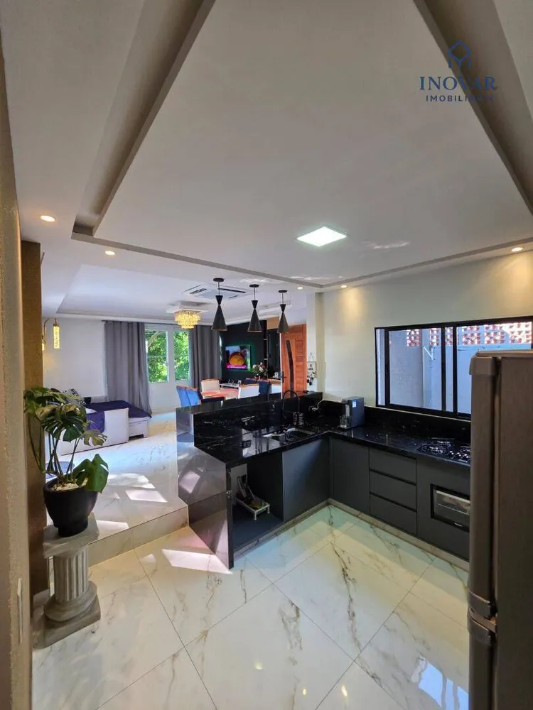 Casa, 3 quartos, 200 m² - Foto 8