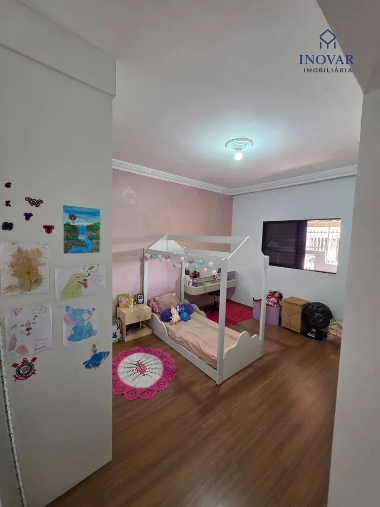 Casa, 3 quartos, 200 m² - Foto 16
