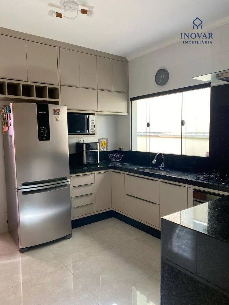 Casa, 3 quartos, 165 m² - Foto 10