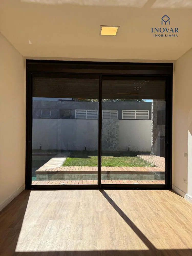 Casa, 4 quartos, 329 m² - Foto 8