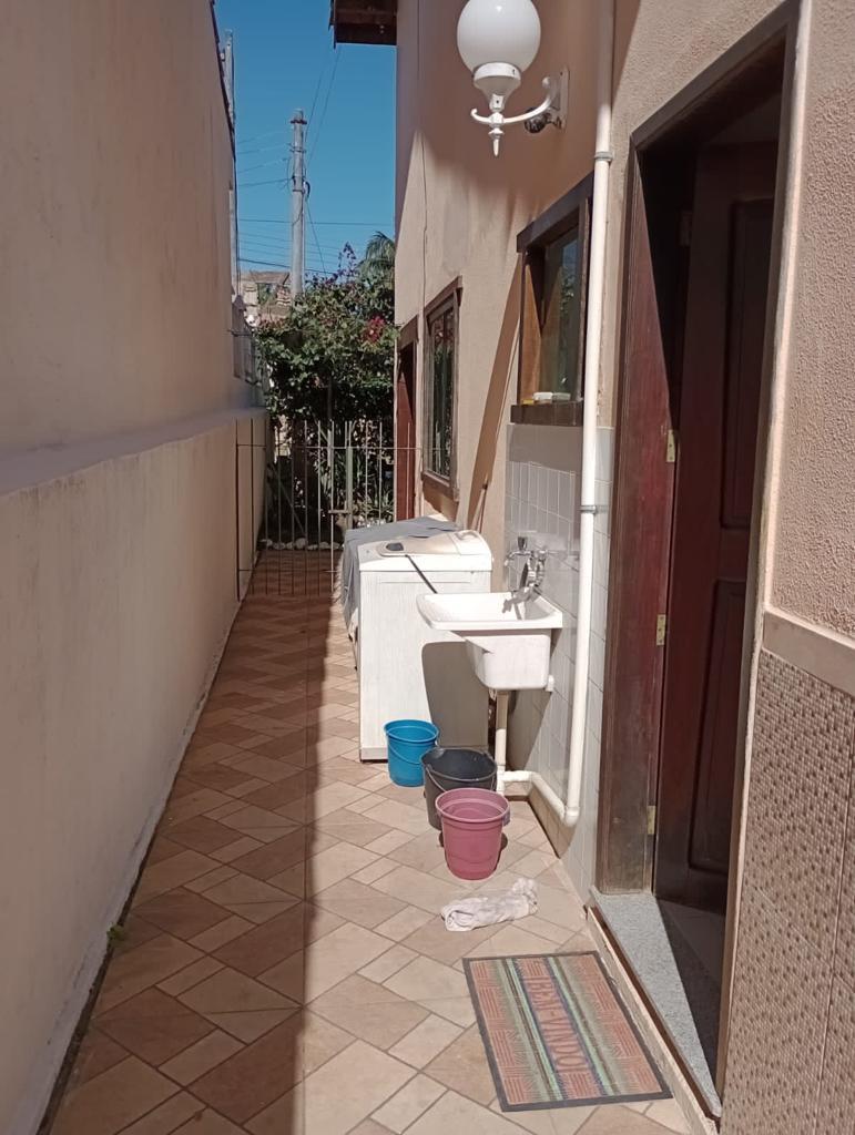 Casa à venda com 4 quartos, 480m² - Foto 10