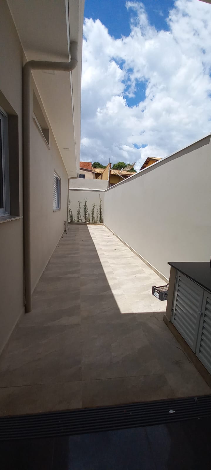 Casa à venda com 3 quartos, 200m² - Foto 23