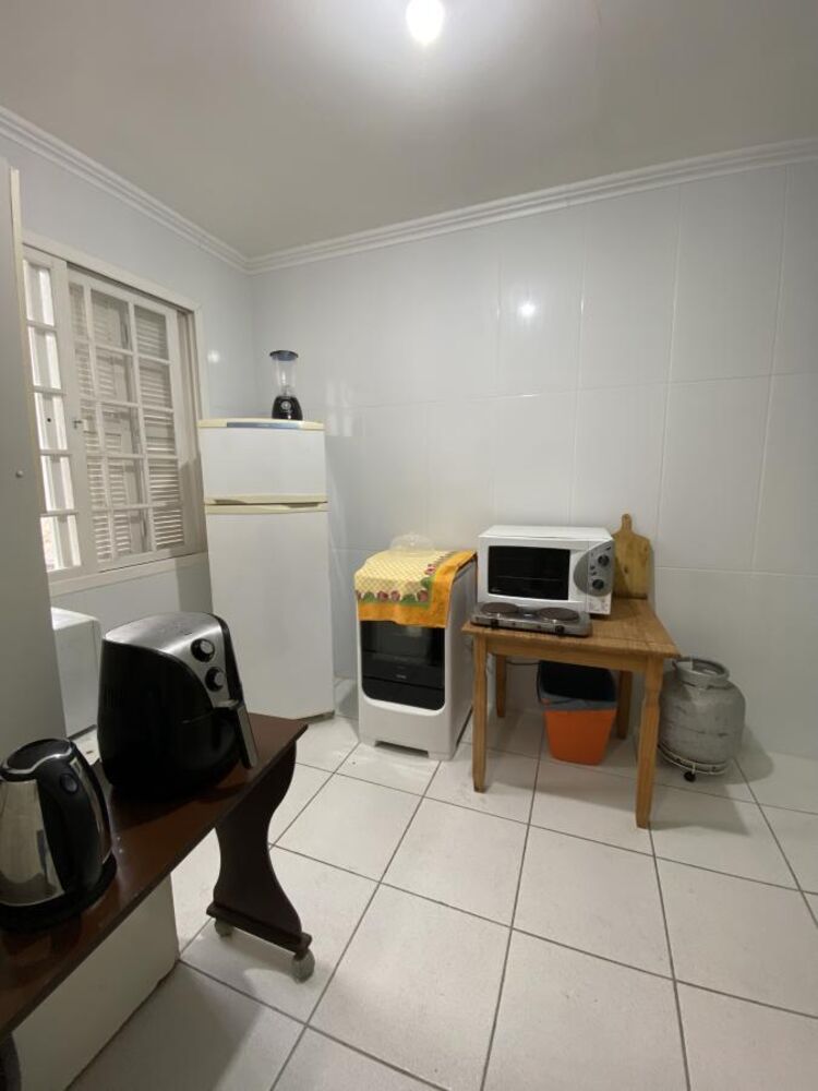 Casa para alugar com 4 quartos, 123m² - Foto 4