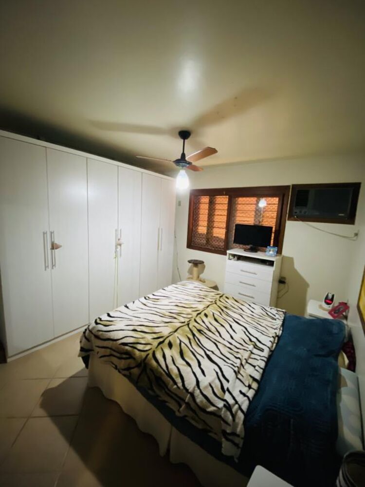 Casa à venda com 2 quartos, 106m² - Foto 3