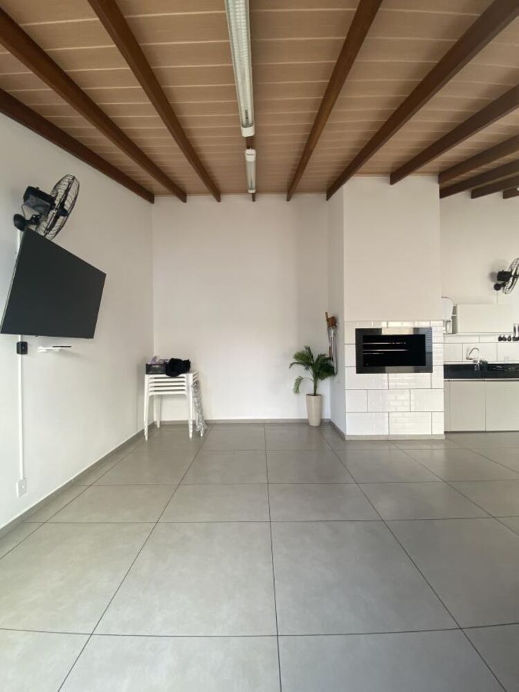 Apartamento à venda com 2 quartos, 62m² - Foto 3