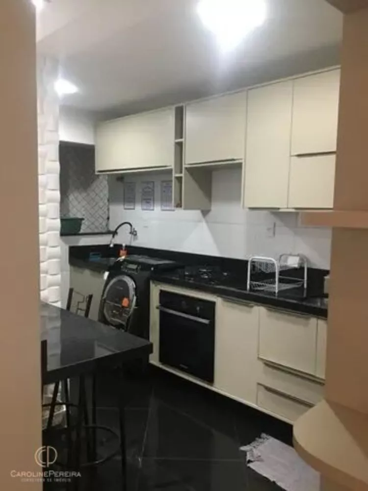 Apartamento à venda com 3 quartos, 78m² - Foto 2