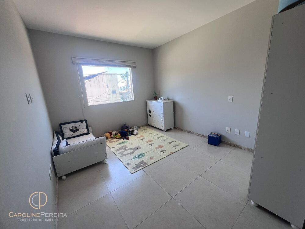 Casa à venda com 4 quartos, 153m² - Foto 7