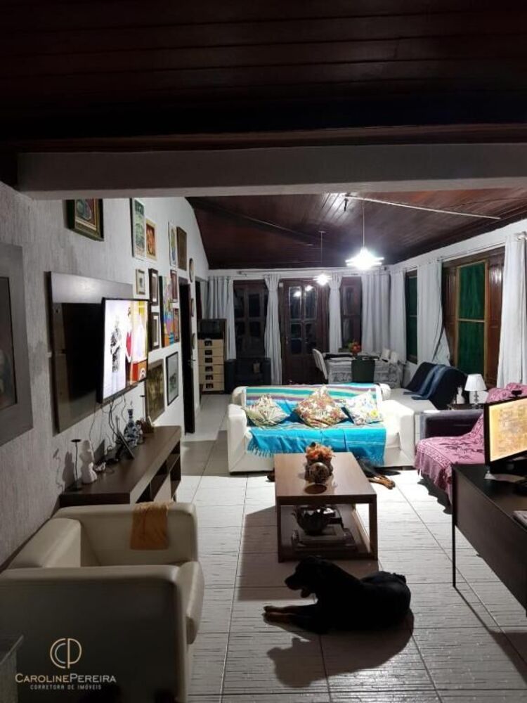 Casa, 4 quartos, 30 m² - Foto 1