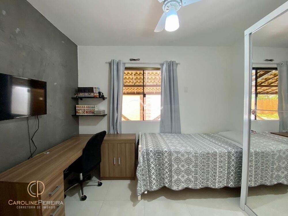 Casa à venda com 4 quartos, 200m² - Foto 9