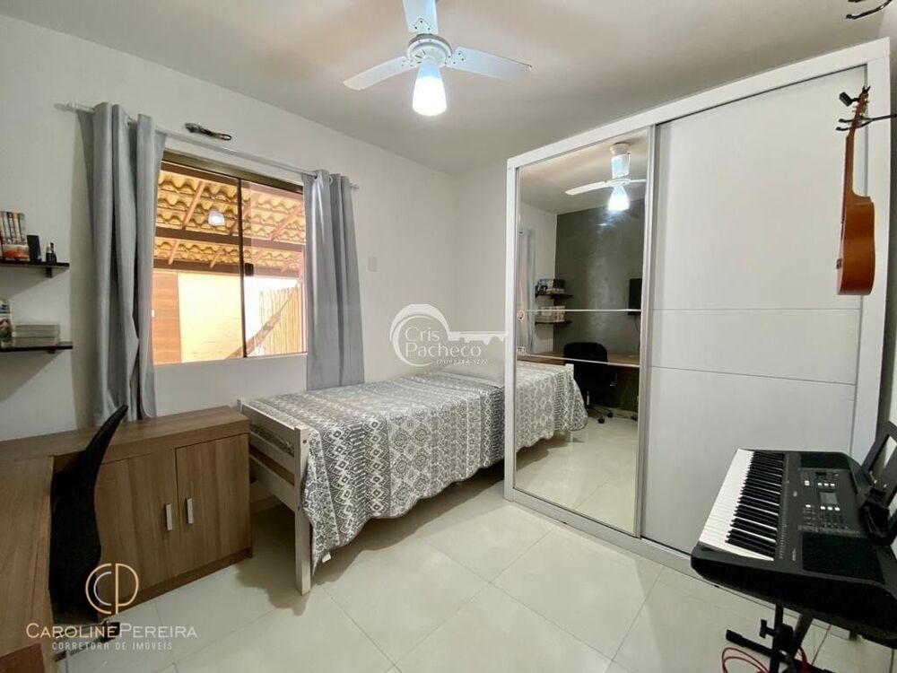 Casa à venda com 4 quartos, 200m² - Foto 8