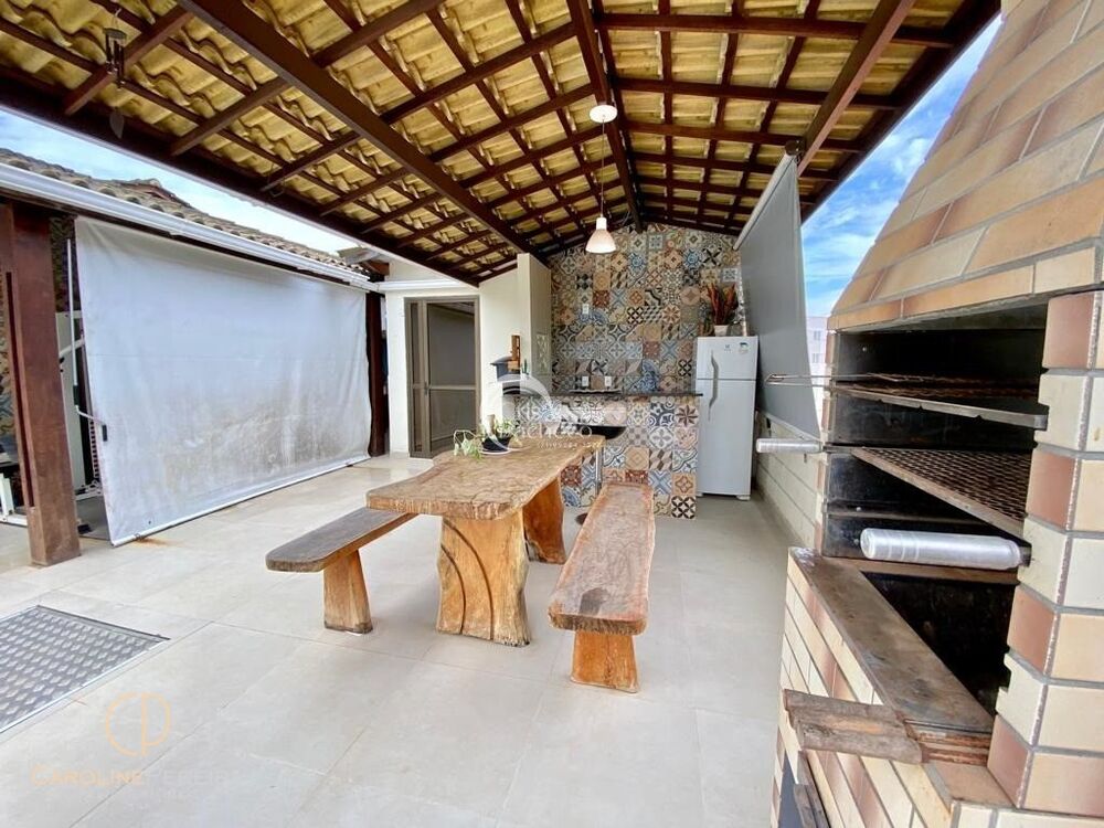 Casa à venda com 4 quartos, 200m² - Foto 11