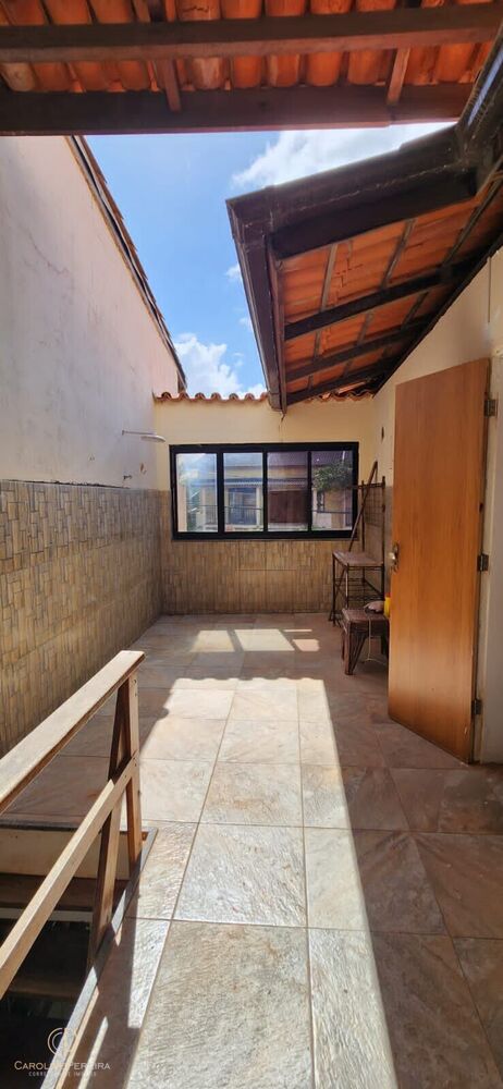 Casa, 4 quartos, 114 m² - Foto 1
