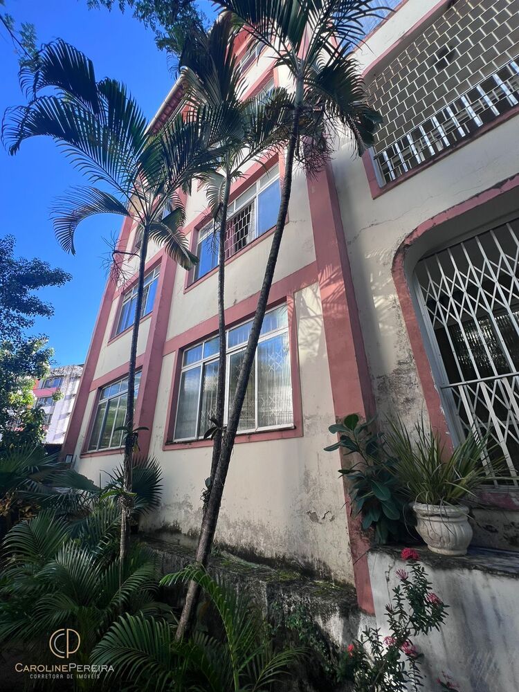 Apartamento, 3 quartos, 240 m² - Foto 1