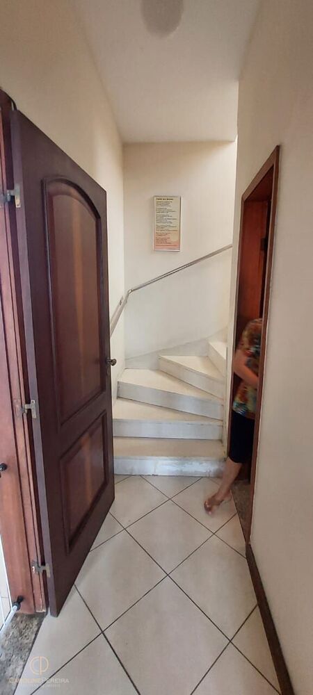 Casa, 4 quartos, 335 m² - Foto 4