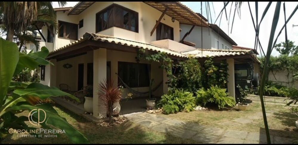 Casa, 4 quartos, 238 m² - Foto 1