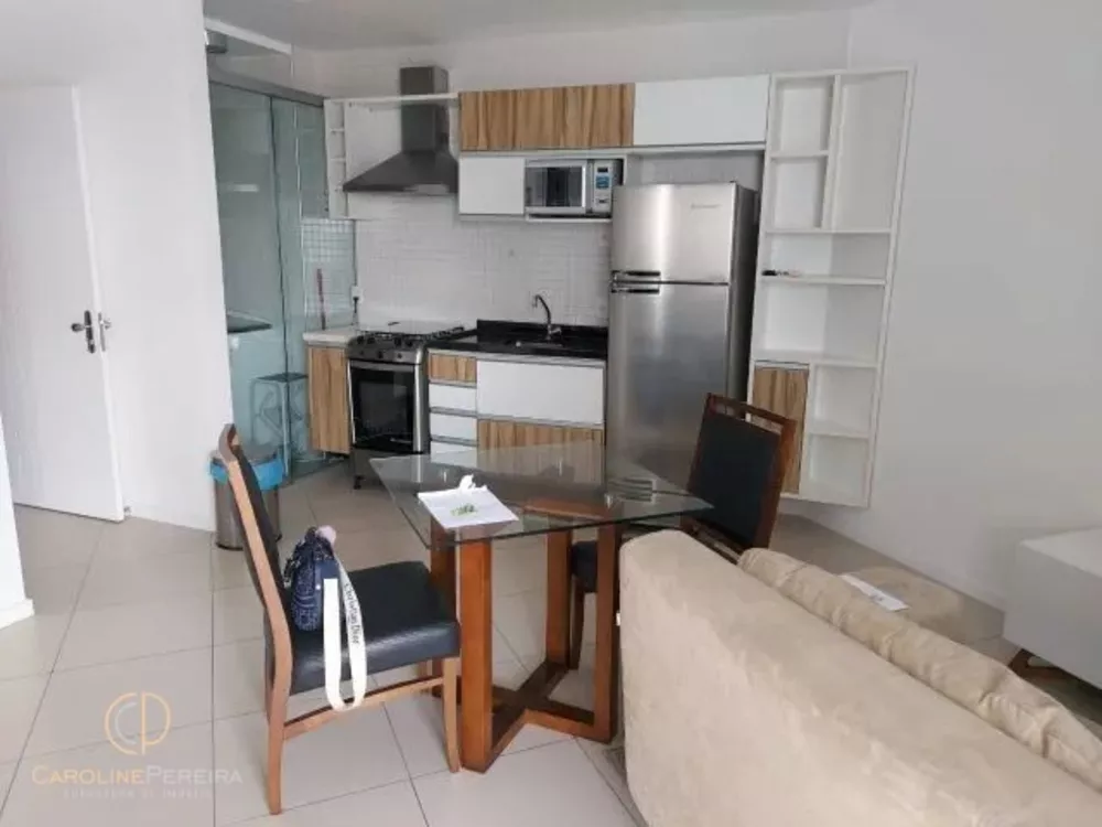 Apartamento à venda com 1 quarto, 45m² - Foto 1