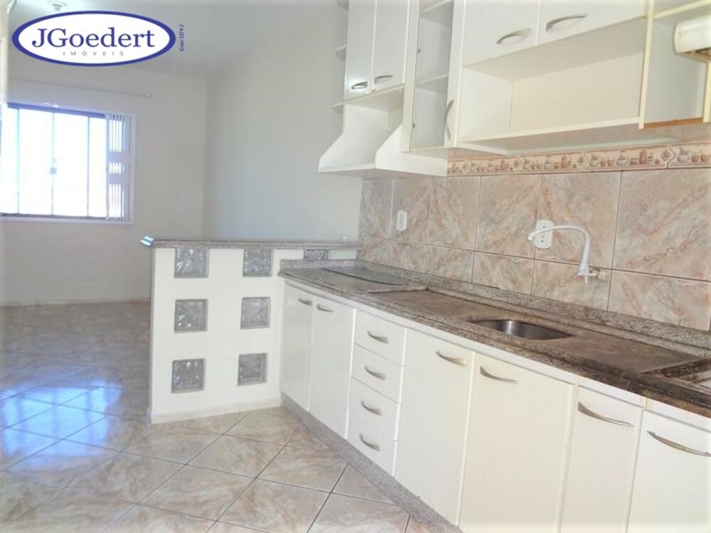 Casa à venda com 3 quartos, 461m² - Foto 2