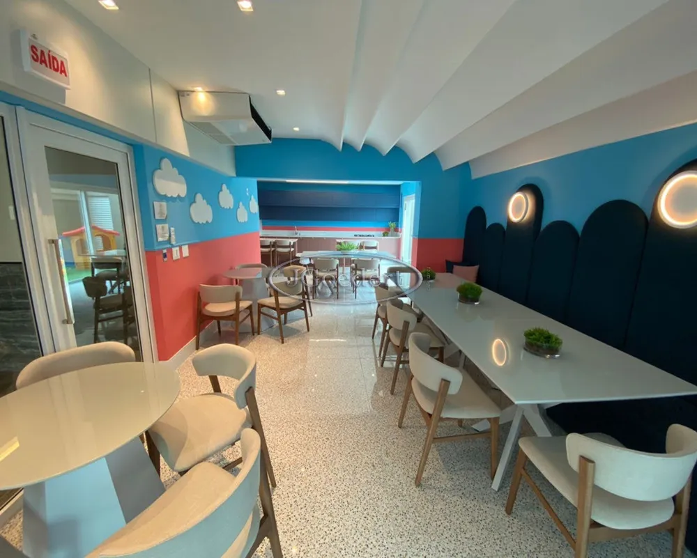 Apartamento, 3 quartos, 220 m² - Foto 2