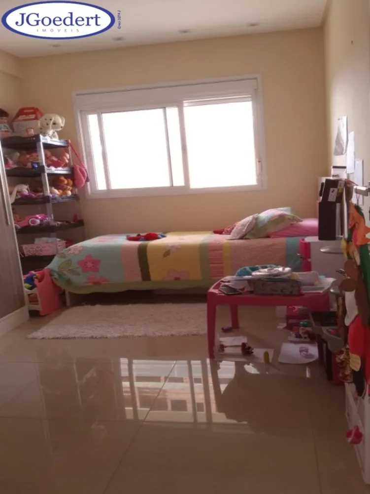 Apartamento, 3 quartos, 132 m² - Foto 3