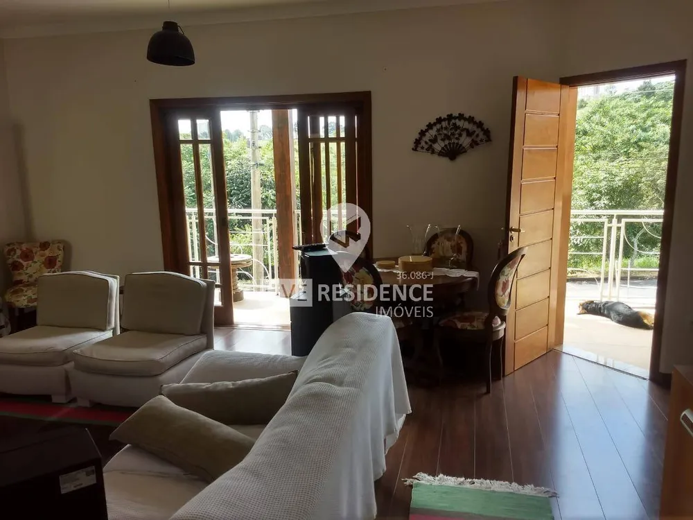 Casa, 3 quartos, 167 m² - Foto 2