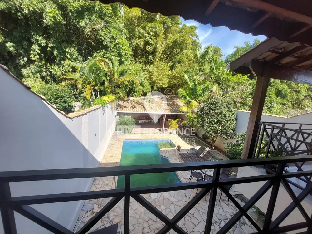 Casa, 3 quartos, 324 m² - Foto 1